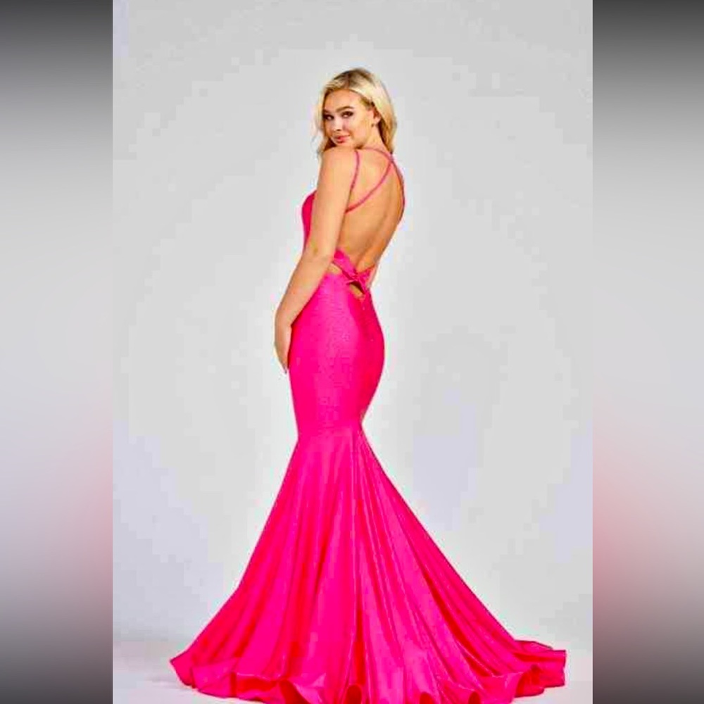 Ellie Wilde Prom Dress size 8